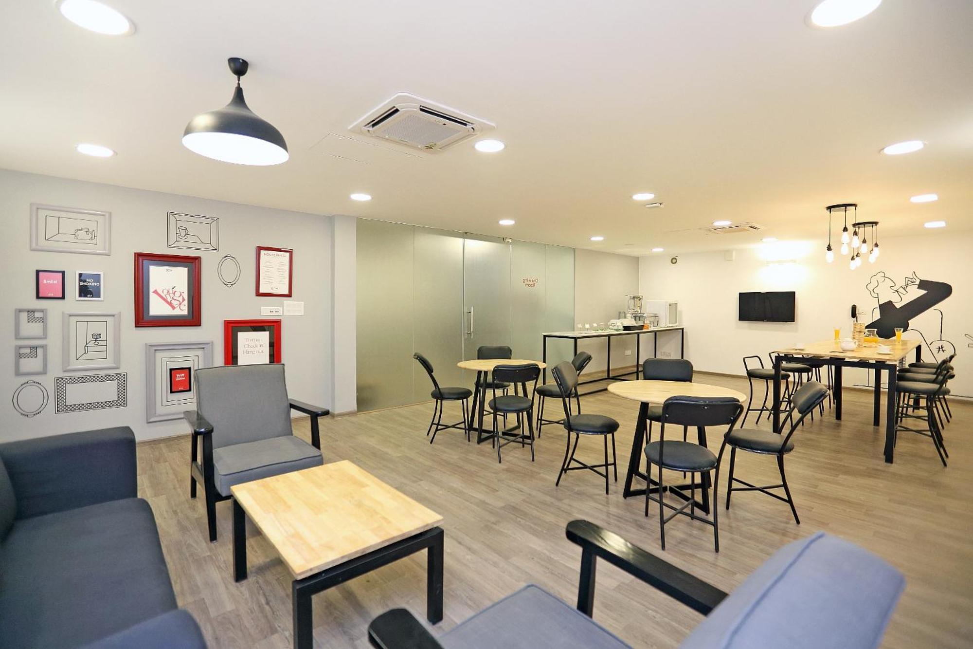 Oyo Townhouse 17 Huda City Center Near Leisure Valley Park Gurgáon Kültér fotó